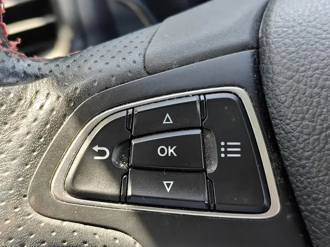 Ford EcoSport - Thumbnail 12