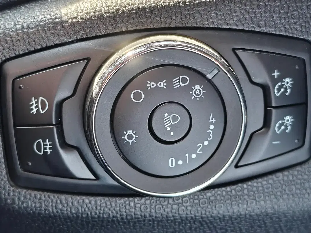 Ford EcoSport - Thumbnail 15