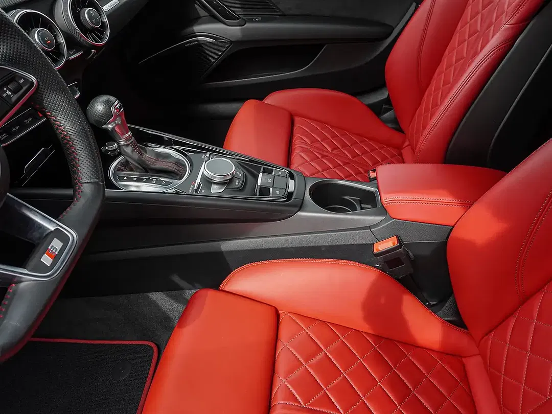 Audi TTS - Thumbnail 12