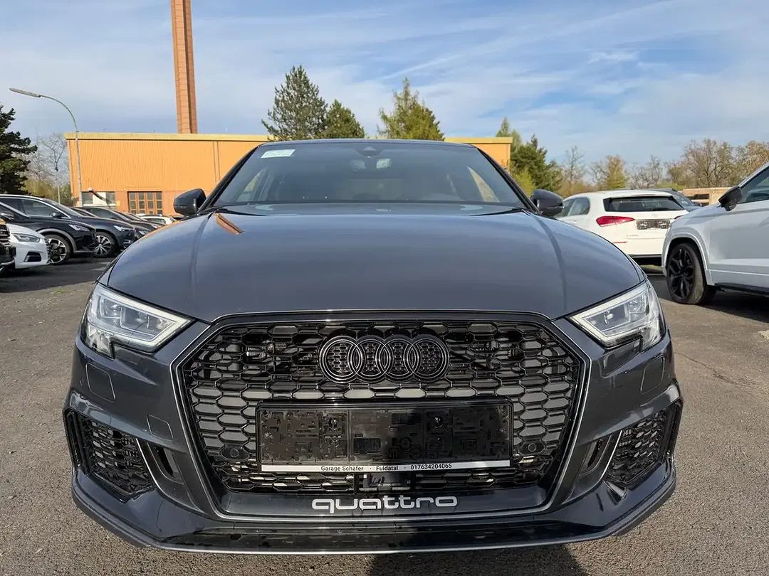 Audi RS3 - Thumbnail 2