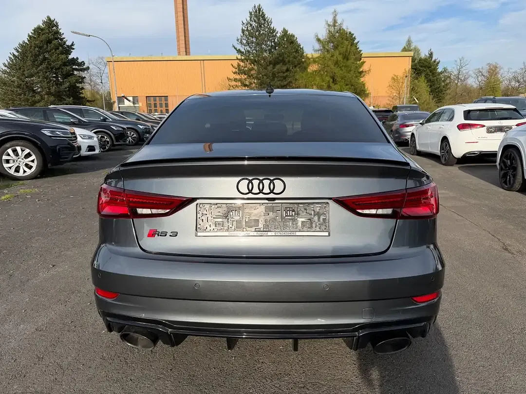 Audi RS3 - Thumbnail 6