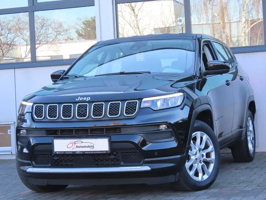 Jeep Compass - Thumbnail 4