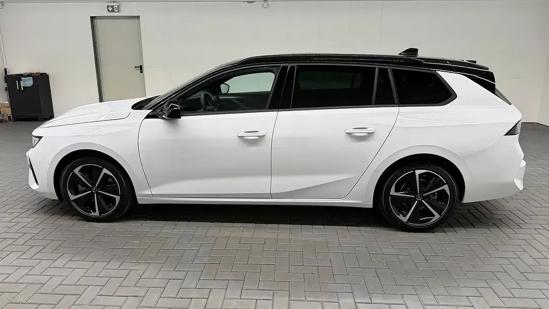 Opel Astra - Thumbnail 2