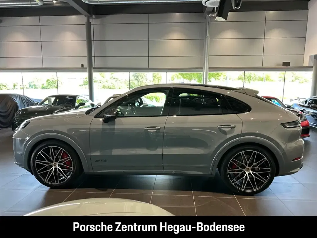 Porsche Cayenne - Thumbnail 15