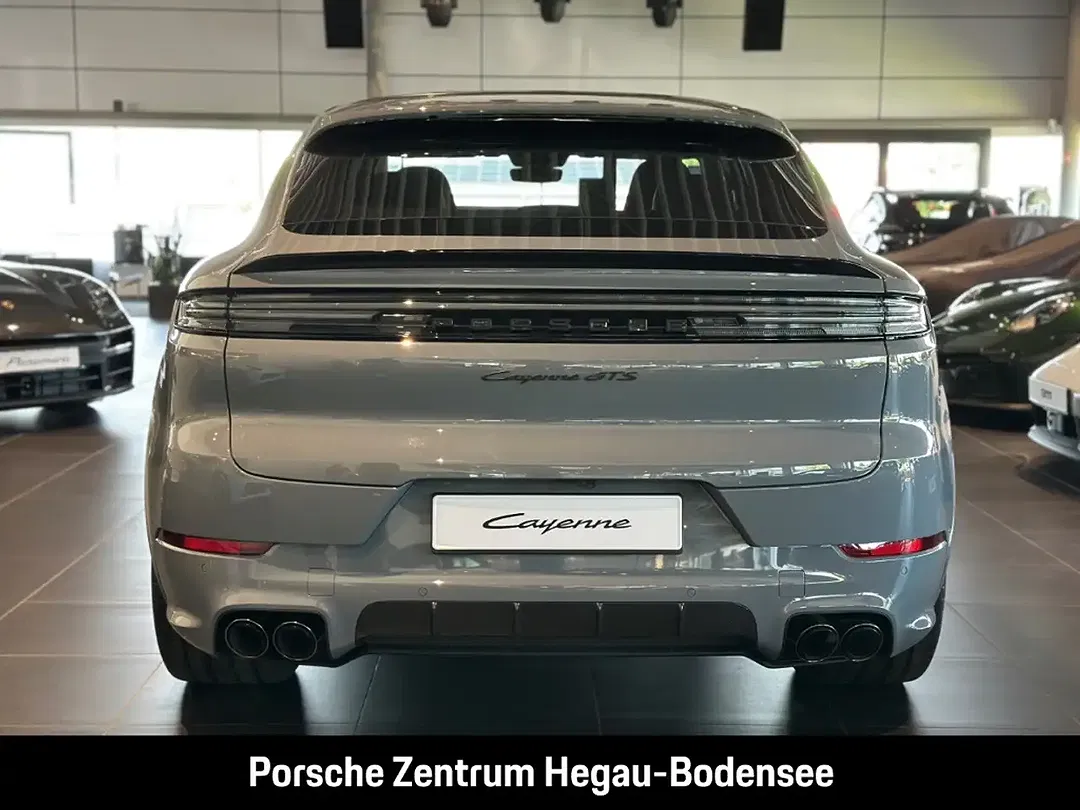 Porsche Cayenne - Thumbnail 5