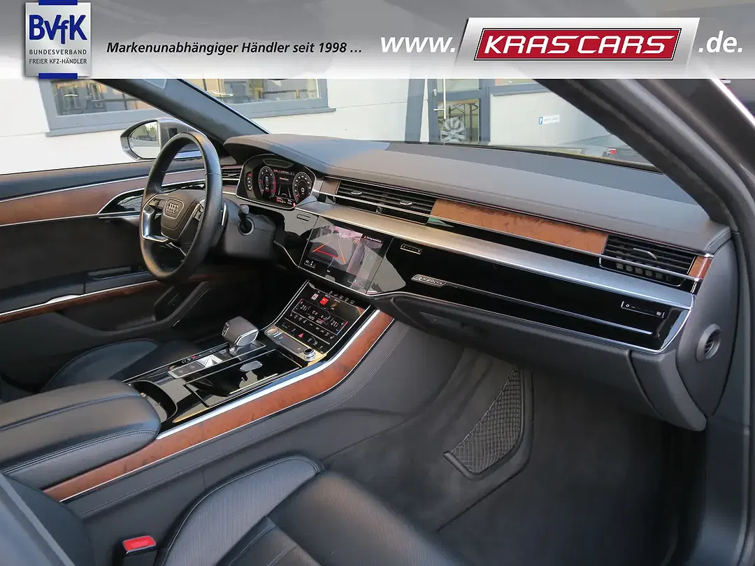 Audi A8 - Thumbnail 17