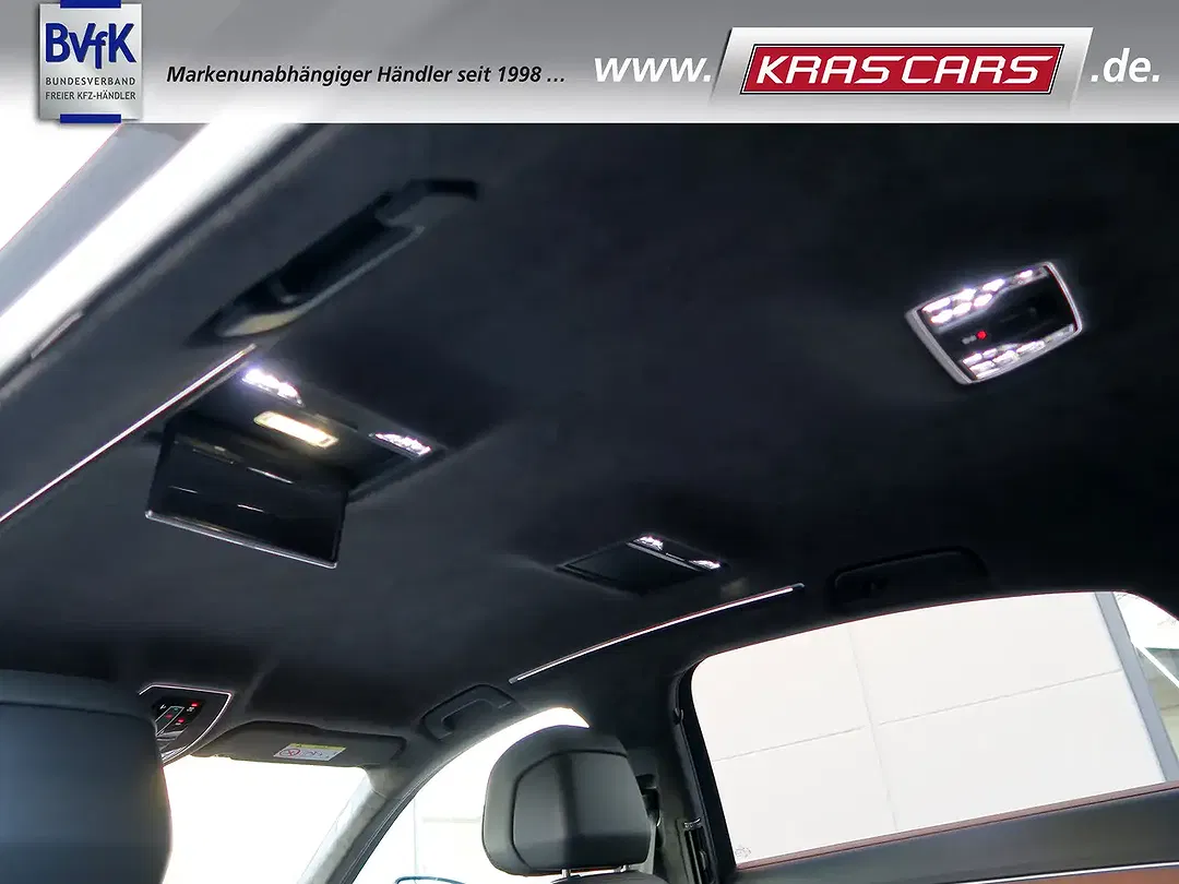 Audi A8 - Thumbnail 24