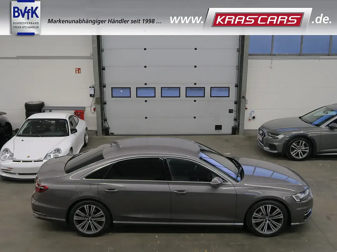 Audi A8 - Thumbnail 30