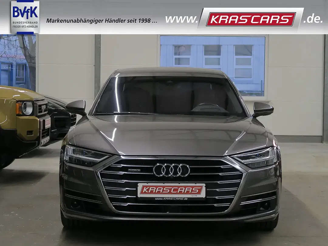Audi A8 - Thumbnail 8