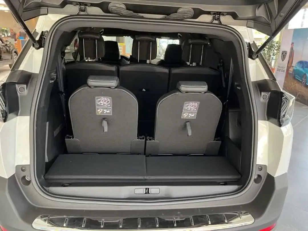 Peugeot 5008 - Thumbnail 8
