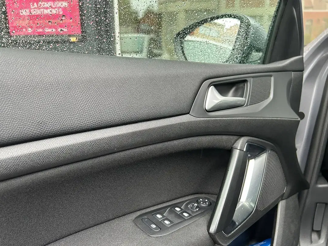 Peugeot 308 - Thumbnail 10