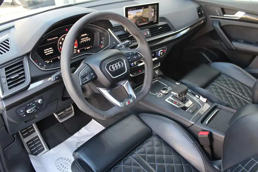 Audi SQ5 - Thumbnail 10