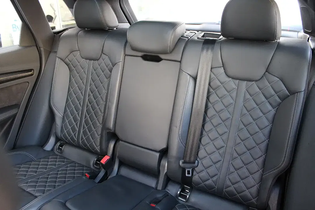 Audi SQ5 - Thumbnail 13