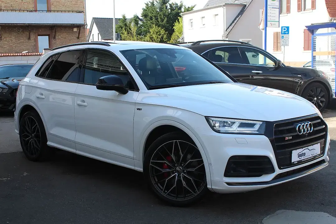 Audi SQ5 - Thumbnail 4