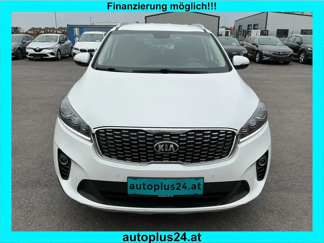 Kia Sorento - Thumbnail 2