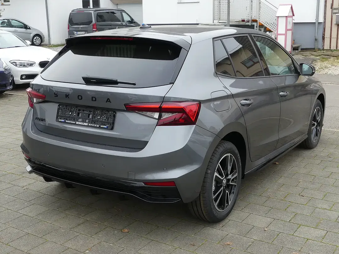 Skoda Fabia - Thumbnail 7
