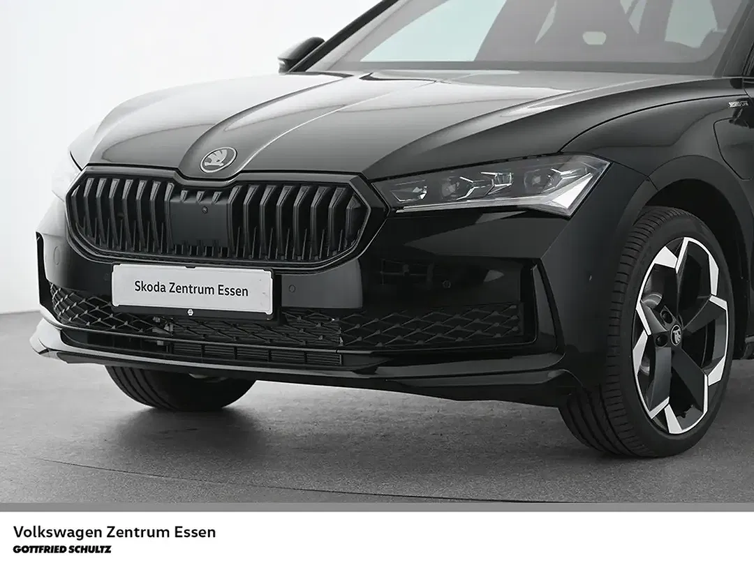 Skoda Superb - Thumbnail 8