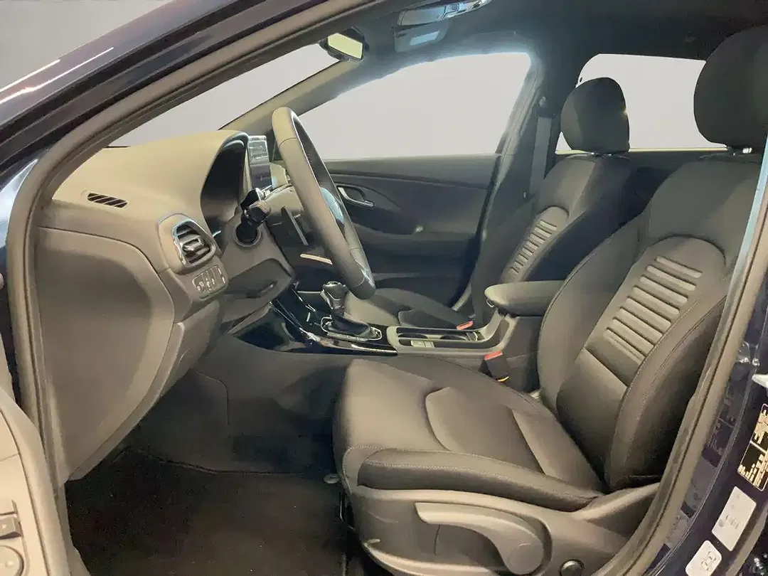 Hyundai i30 - Thumbnail 11