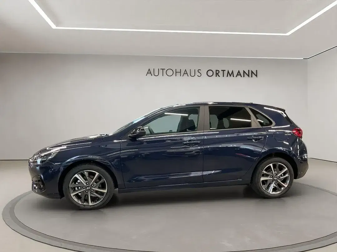 Hyundai i30 - Thumbnail 4