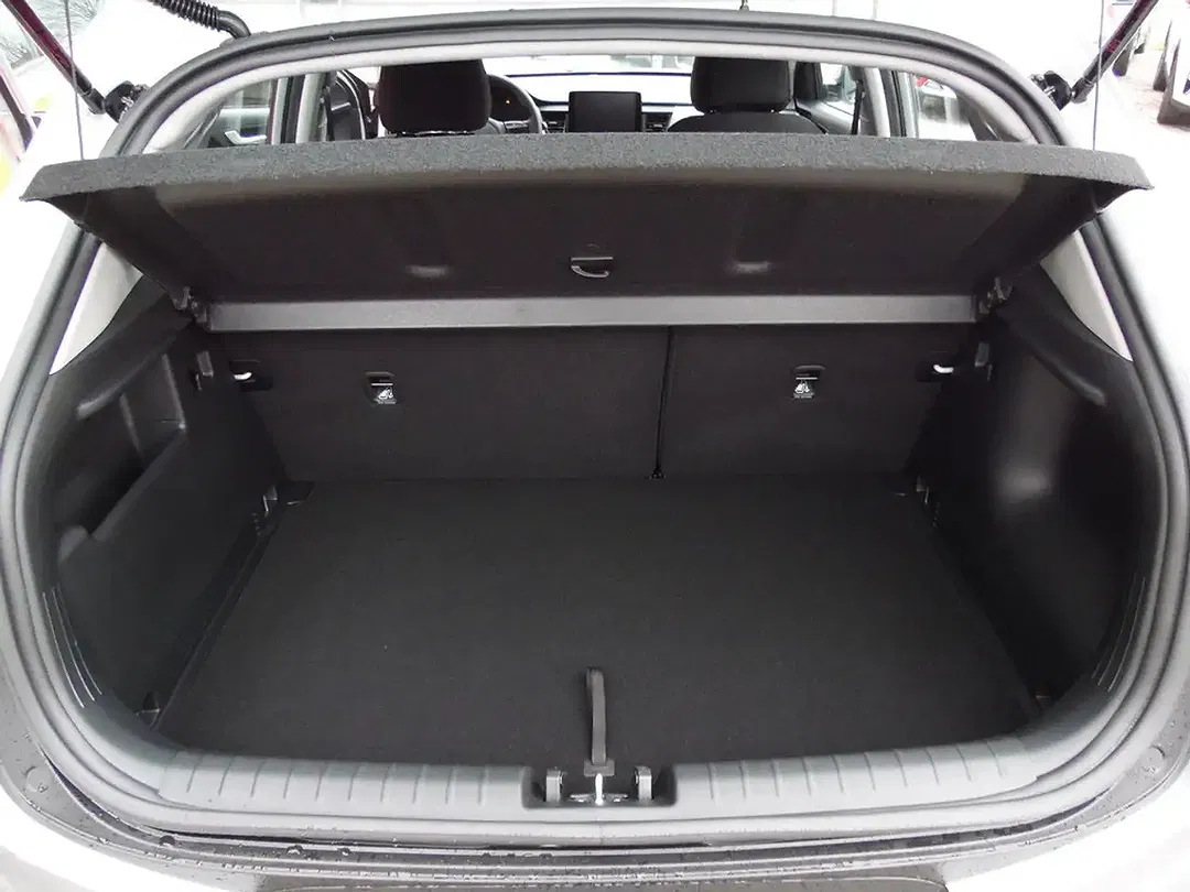 Kia Stonic - Thumbnail 12