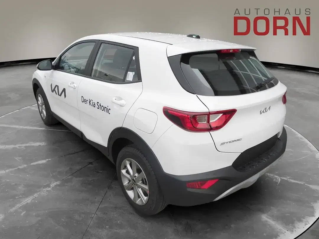 Kia Stonic - Thumbnail 2