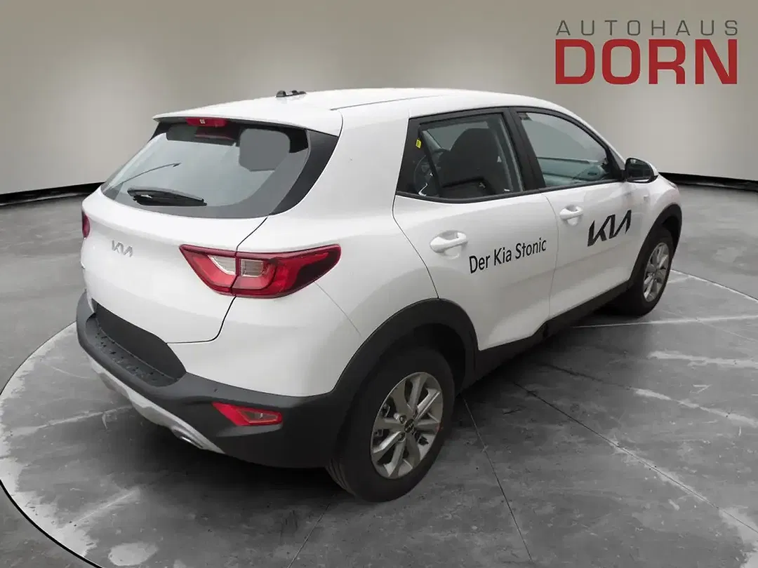 Kia Stonic - Thumbnail 3