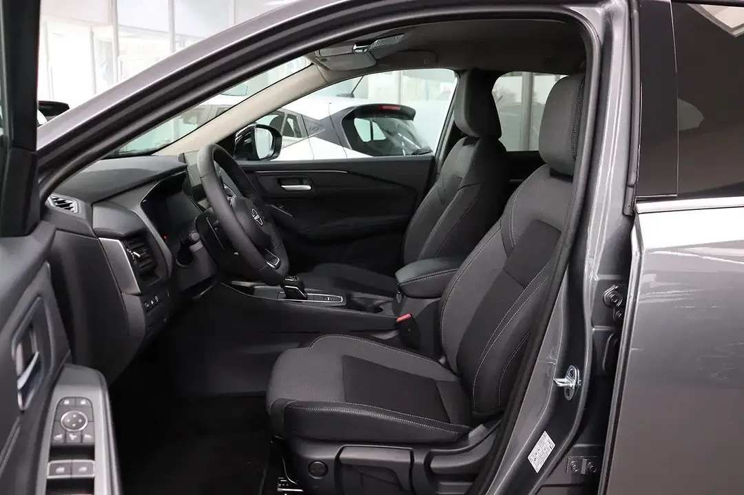 Nissan Qashqai - Thumbnail 12