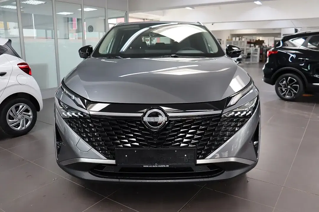 Nissan Qashqai - Thumbnail 2