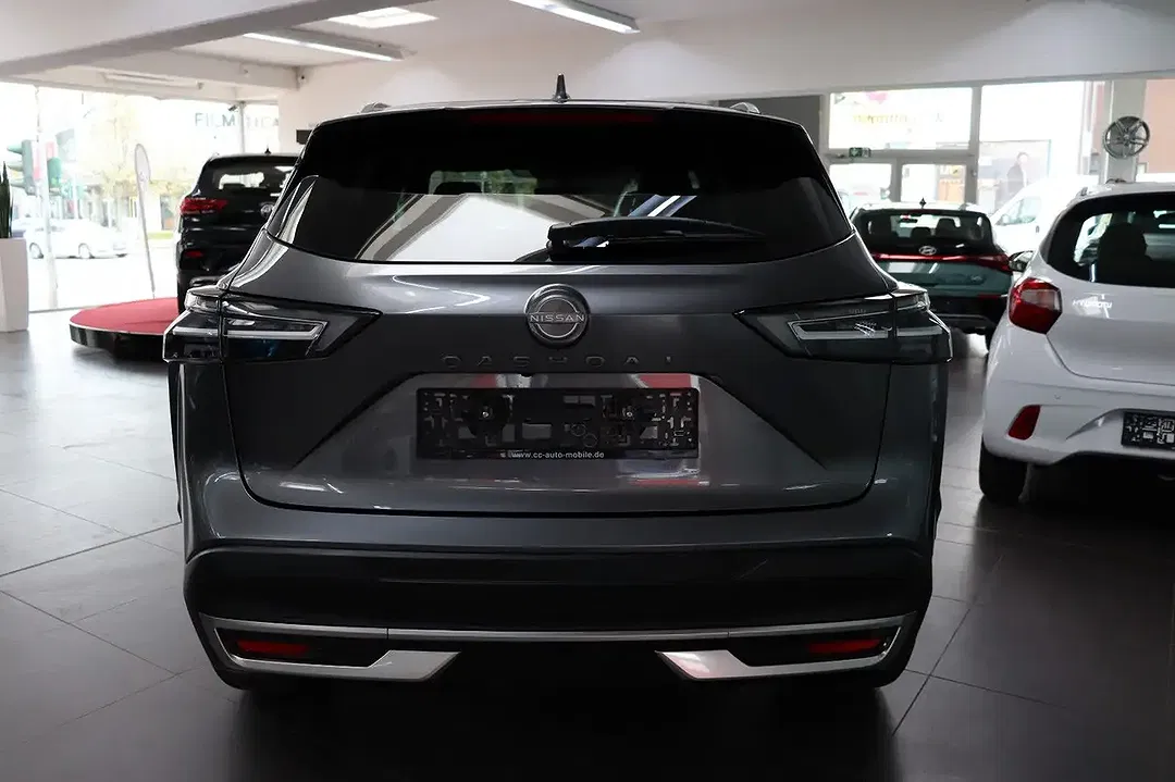 Nissan Qashqai - Thumbnail 5