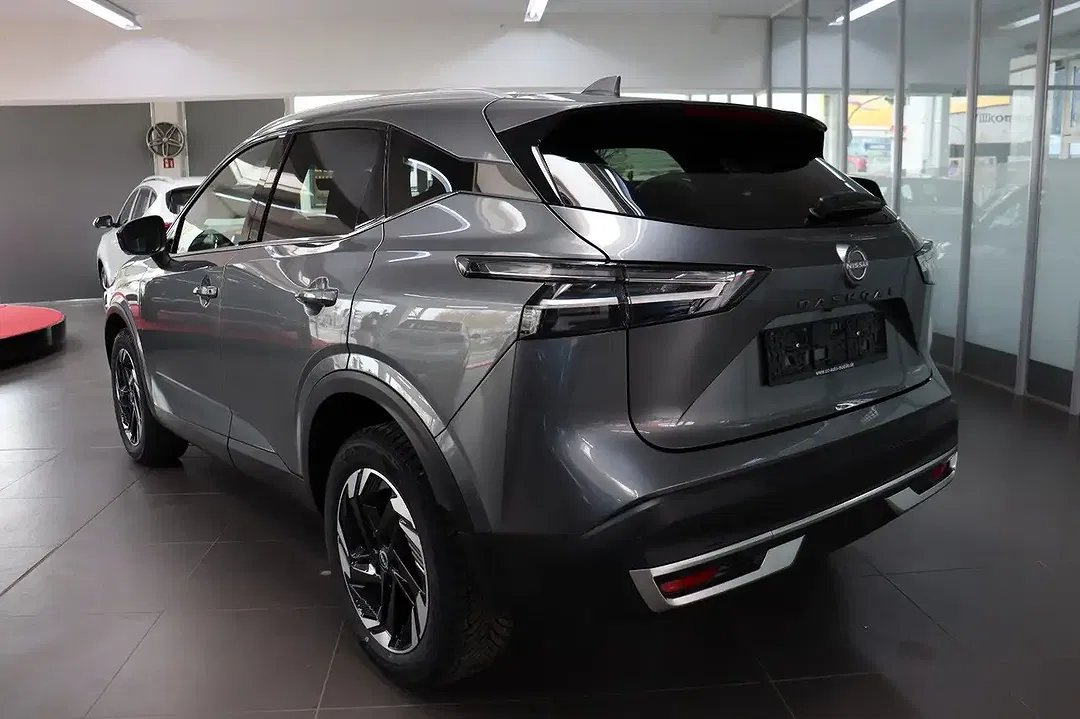 Nissan Qashqai - Thumbnail 6