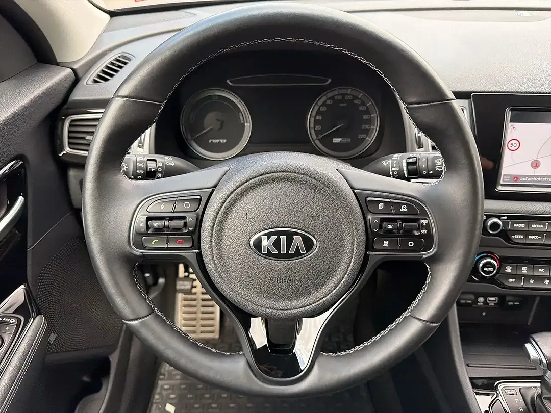 Kia Niro - Thumbnail 14