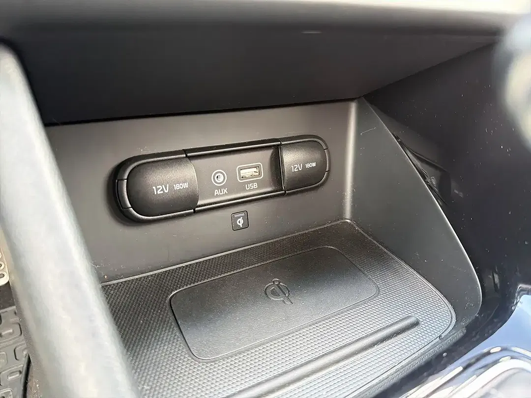 Kia Niro - Thumbnail 17