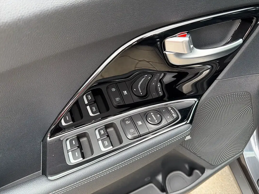 Kia Niro - Thumbnail 31