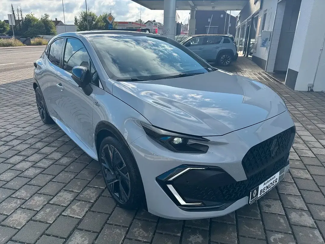 Renault Clio - Thumbnail 6