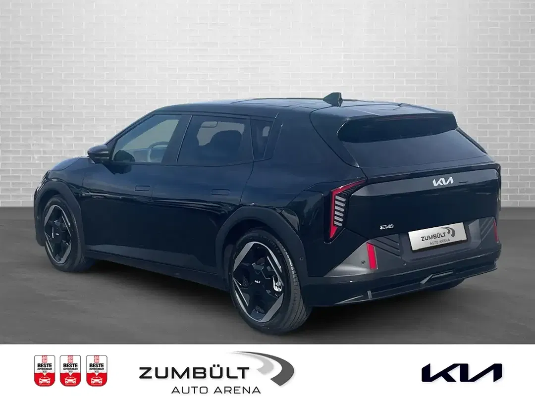 Kia EV4 - Thumbnail 6