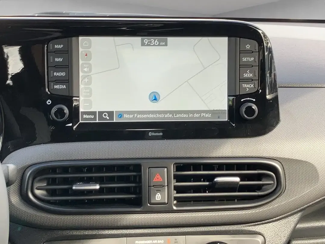 Hyundai i10 - Thumbnail 15