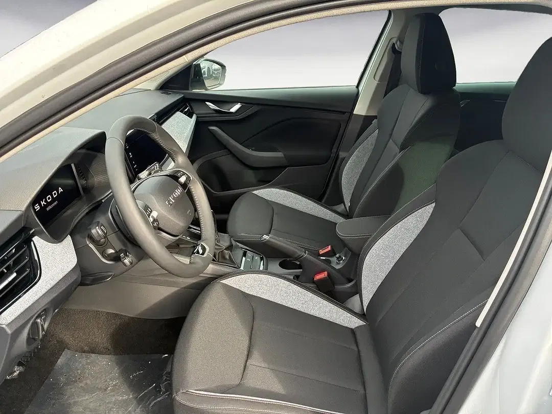 Skoda Scala - Thumbnail 7