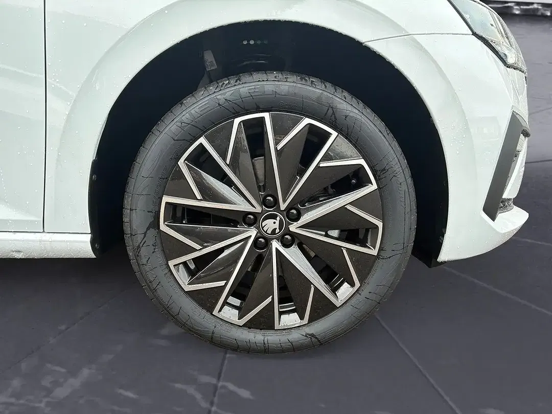 Skoda Scala - Thumbnail 9