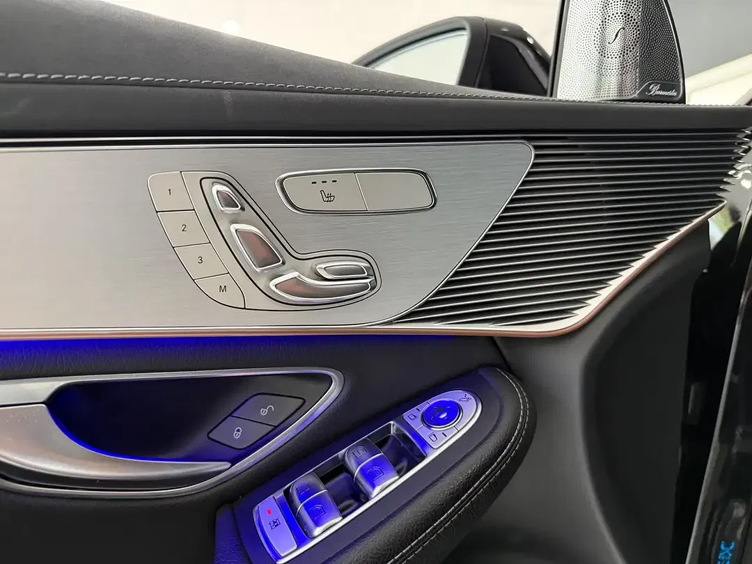 Mercedes-Benz EQC 400 - Thumbnail 13