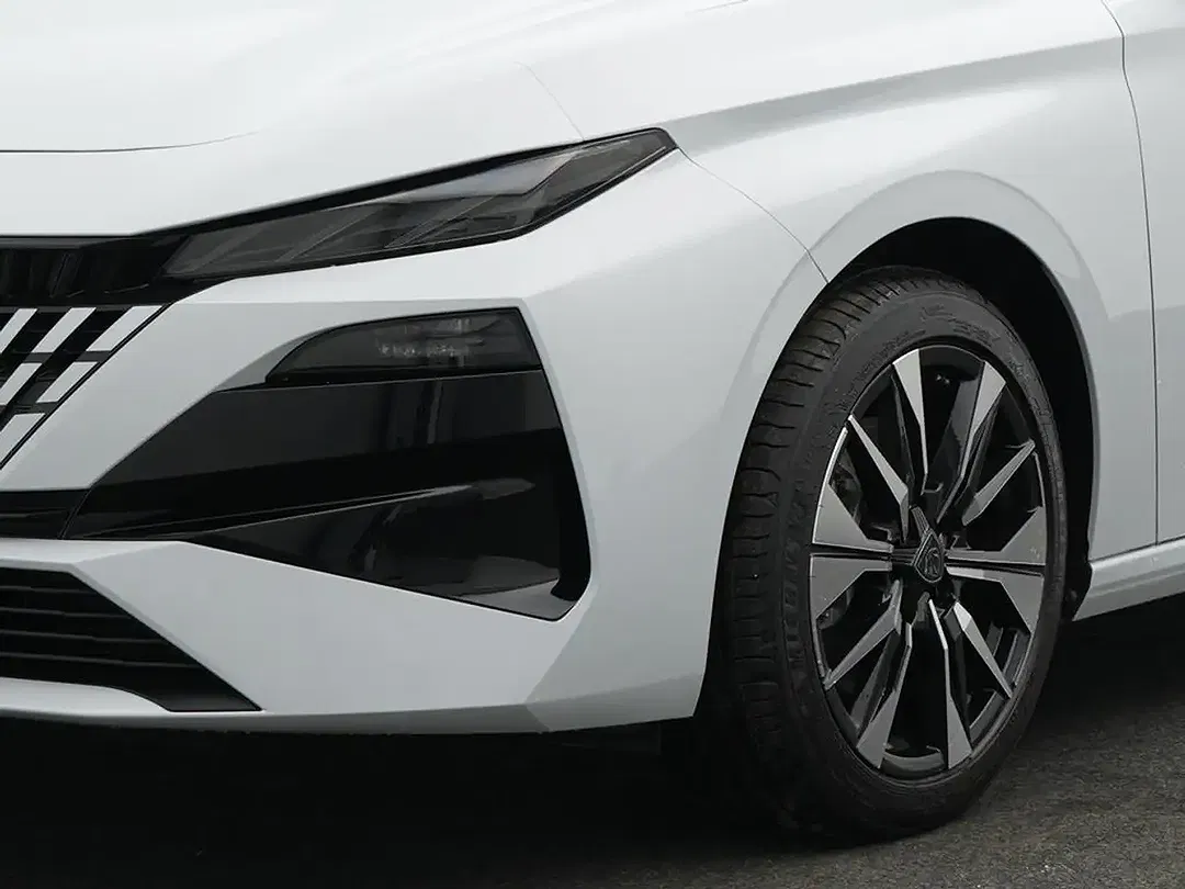 Peugeot 308 - Thumbnail 8