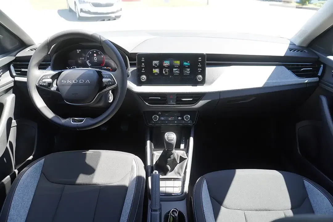Skoda Scala - Thumbnail 9
