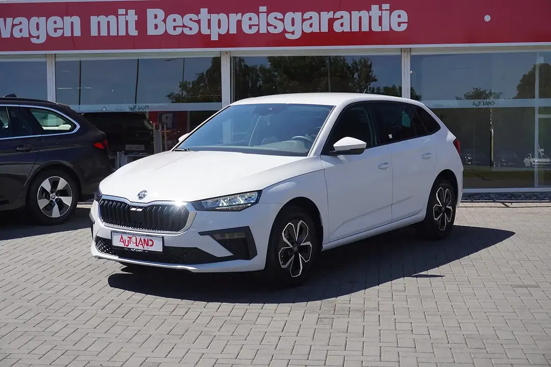 Skoda Scala - Thumbnail 1