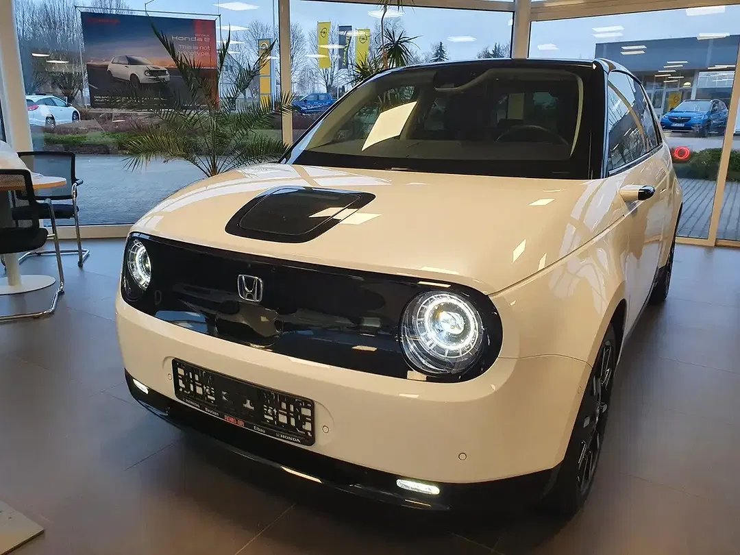 Honda e - Thumbnail 10