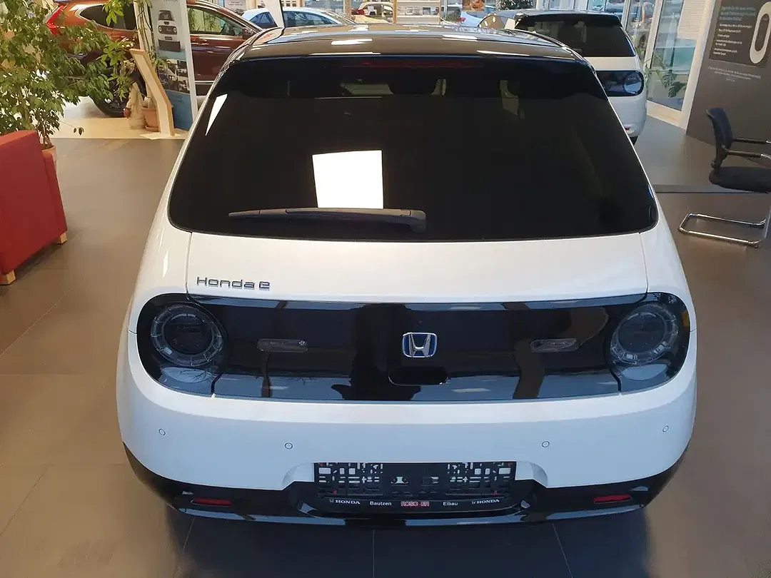 Honda e - Thumbnail 7