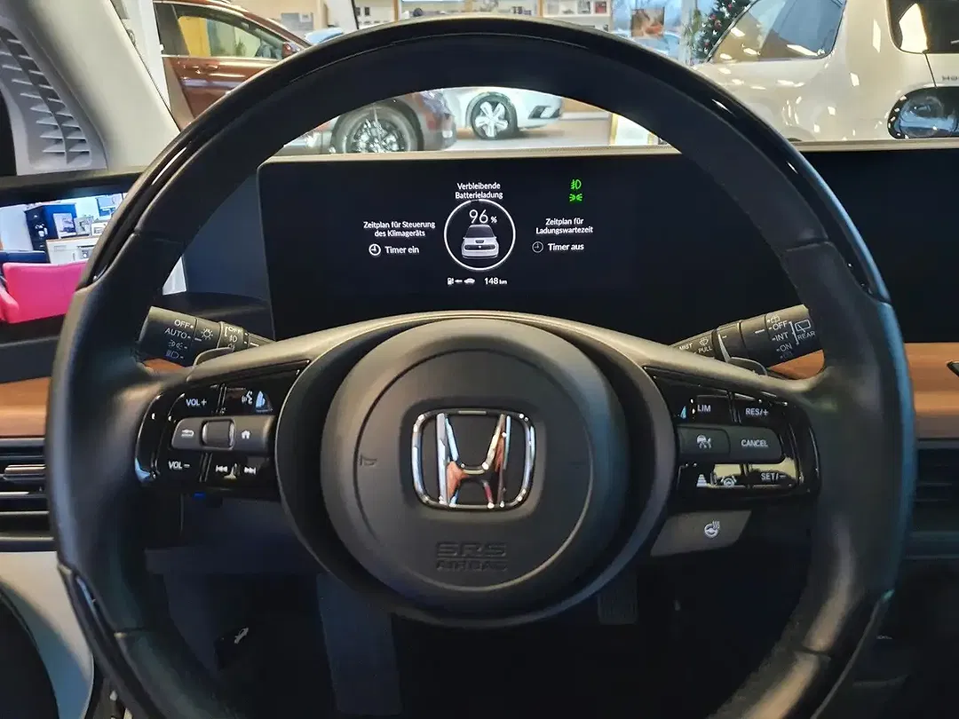 Honda e - Thumbnail 9