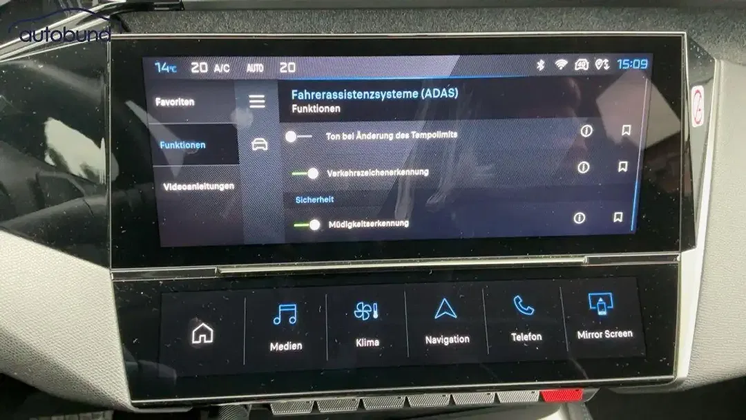 Peugeot 408 - Thumbnail 15