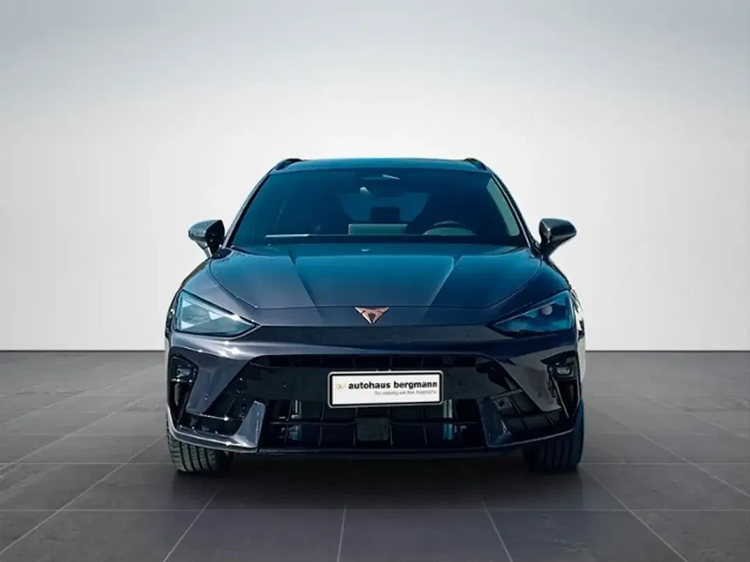 CUPRA Leon - Thumbnail 2