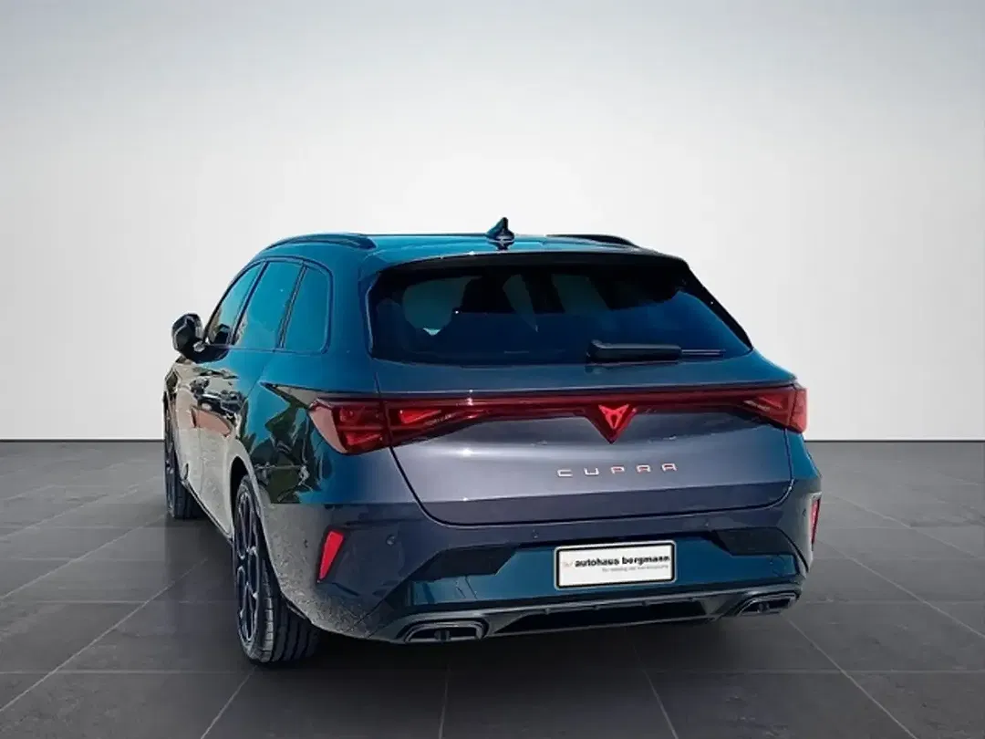 CUPRA Leon - Thumbnail 4
