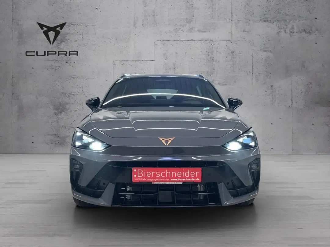 CUPRA Leon - Thumbnail 2