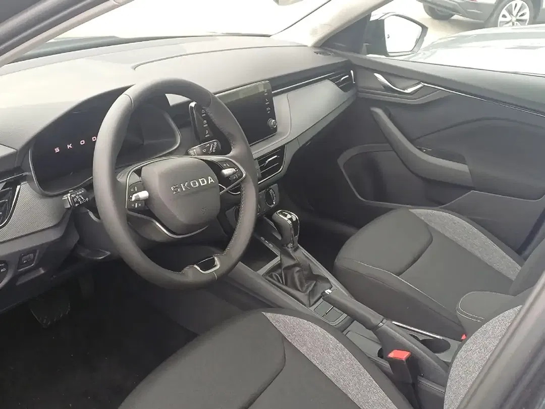 Skoda Kamiq - Thumbnail 6